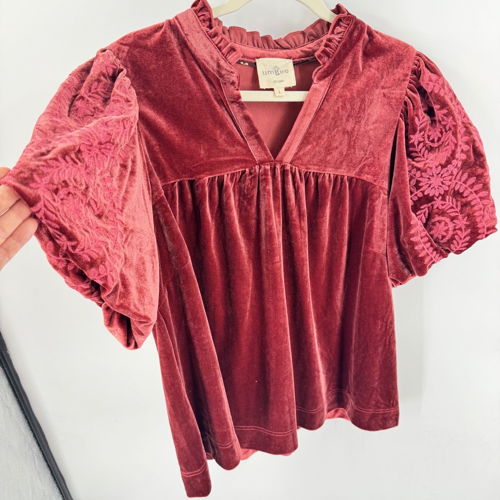 Umgee Velvet Top Burgundy Size L Boho Embroidered Puff Sleeve Victorian Romantic - Picture 5 of 9